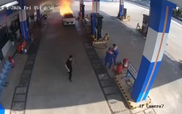 Cháy ô tô tại cây xăng, 2 người tử vong: Trong xe có hàng chục khối pin 24V