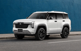 Mitsubishi Pajero mới rục rịch trở lại: 3 phiên bản, lớn hơn Land Cruiser, vẫn đậm chất off-road dù dùng máy hybrid
