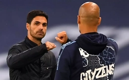 Pep Guardiola chúc mừng Arsenal sau khi chính thức thất bại ở cuộc đua vô địch