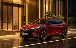 VinFast ra mắt SUV cỡ D thế hệ mới sau 4 năm, chạy 500km/sạc, giá 999 triệu đồng