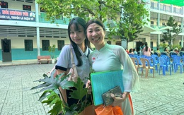 Con gái ca sĩ Thu Phượng năng nổ tiếp sức mùa thi