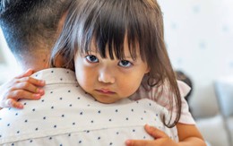 Tâm lý: Trong những gia đình mà người cha yếu đuối và người mẹ mạnh mẽ, trẻ nhiều khả năng phải đối mặt với một trong hai kết cục này!