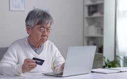 Vội vàng rót 1,6 tỷ đồng vào chứng khoán: Sau một năm, thứ duy nhất cụ ông 62 tuổi "lãi" là bài học này