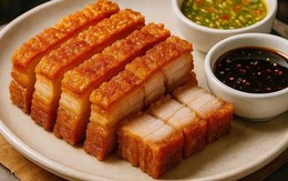 Bí mật đằng sau miếng thịt quay da nổ giòn rụm: Tại sao "cặp bài trùng" này có thể thay thế mọi loại gia vị đắt tiền?
