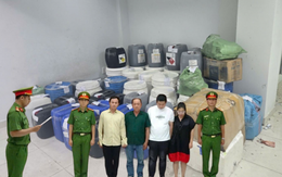 Khám xét khẩn cấp kho hàng, thi hành lệnh bắt tạm giam Trần Minh Thư - Giám đốc Công ty Thư Trần Hớn