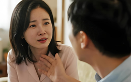 Chị chồng tái hôn, tôi định mừng món quà nho nhỏ nhưng chồng quát thẳng: Không được, thế thì quá mất mặt!