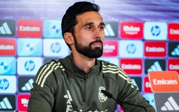 Real Madrid hỗn loạn, huấn luyện viên Arbeloa xác định chia tay