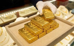 Giá vàng hôm nay 10/6 rơi thẳng đứng, chênh lệch thế giới thu hẹp chưa từng thấy!