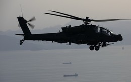 Tổng thống Trump xác nhận trực thăng Apache gặp nạn gần eo biển Hormuz