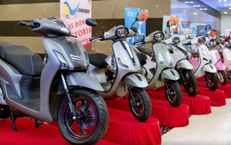 Hà Nội miễn vé xe buýt Vành đai 1, hỗ trợ hộ nghèo đến 20 triệu đồng mua xe điện