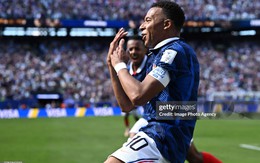 Sư tử Teranga đang gầm thì... viêm họng, Gà trống Mbappe gáy vang với 3 bàn