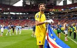 Những màn 'chào sân’ gây chấn động World Cup