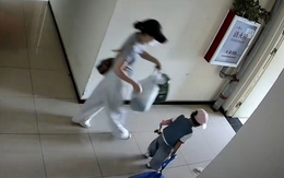 Rác đặt ở cửa ngày nào cũng biến mất bí ẩn, chủ nhà kiểm tra camera và phát hiện thủ phạm không ngờ tới