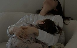 Có khoảnh khắc nào khi nuôi con khiến mẹ sụp đổ không?