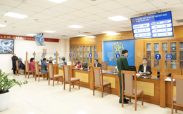 Xem xét trách nhiệm cán bộ yêu cầu cụ bà 97 tuổi phải đến phường làm thủ tục hành chính