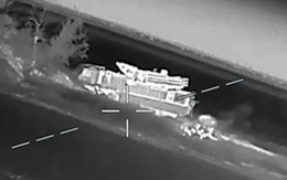 Xem Pantsir-S2 của Nga bốc cháy sau cuộc tấn công UAV chính xác ở Zaporizhzhia