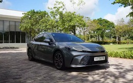 Tin xe 26/6: Camry tại Việt Nam bỏ máy xăng, Honda sắp hồi sinh SUV cũ