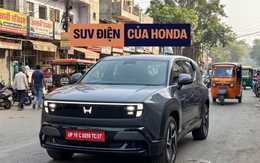 SUV điện Honda 0 Alpha lăn bánh trên đường phố: Kiểu dáng gây tranh cãi, màn hình giải trí to như xe Trung Quốc, dễ ra mắt năm sau