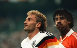 Lịch sử World Cup 1990: Pha 'phun mưa'của Rijkaard phơi bày mối 'thâm thù' Đức - Hà Lan