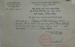 Con hỏi: "Hồi đó mẹ thi tuyển sinh 10 ra sao", bà mẹ TP.HCM đưa ra tờ giấy ố màu, đọc mà phục sát đất!