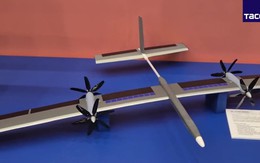 UAV có thể bay 40 ngày liên tục xuất hiện tại diễn đàn lớn