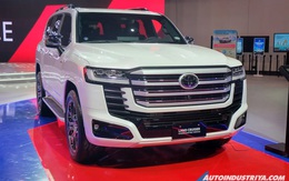 Toyota Land Cruiser Hybrid ra mắt ĐNÁ: Chốt giá gần 3 tỷ, vẫn dùng máy V6 3.5L, dễ 'cháy hàng' khi về Việt Nam