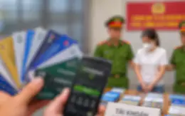 Bóc gỡ đường dây cung cấp gần 2.000 tài khoản ngân hàng sang cho tổ chức lừa đảo tại Campuchia