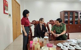 Đúng ngày giá vàng rớt mạnh, cụ ông mang 1,2 cây vàng cùng 50 triệu đến Agribank giao dịch: Công an mời làm việc gấp
