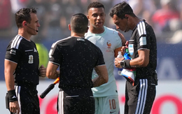 Mbappe bất ngờ đổ lỗi cho trọng tài Argentina sau cú đá hỏng phạt đền: "Ông ấy khiến tôi mất tập trung"
