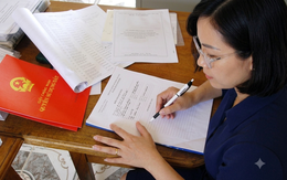 Tôi có hơn 4 tỷ nhưng chồng không hề biết, đến lúc định mua đất thì phát hiện một chuyện khiến tôi mất ngủ nhiều đêm