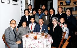 Gia tộc hiếm hoi giàu suốt 17 đời: Sở hữu gần 1.000 căn nhà, con cháu nối nhau học Harvard