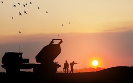 Xem UAV Iran tiêu diệt hệ thống HIMARS của Mỹ ở Kuwait
