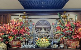 Đừng đặt 3 loại hoa này trên bàn thờ