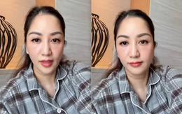 Khánh Thi báo tin vui từ Trung Quốc