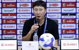HLV Kim Sang-sik: 3 cầu thủ nhập tịch giúp tuyển Việt Nam tốt hơn rất nhiều