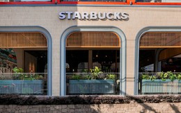 Starbucks Việt Nam gây tranh cãi vì lạm dụng AI, khách hàng chê đồng phục và thiết kế "mất chất"