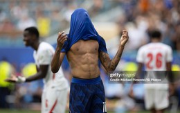 Sao Pháp phá kỷ lục World Cup, vẫn "ôm đầu" vì... quá đen đủi