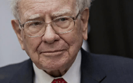 Warren Buffett cảnh báo khẩn tới toàn bộ nhà đầu tư: Hãy thận trọng, hiện giờ ai cũng chỉ thích đánh bạc!