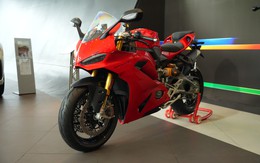 Ducati Panigale V2 S mang động cơ nhẹ nhất lịch sử hãng về Việt Nam