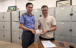 Phát hiện 273 tờ tiền từ 50.000-500.000 đồng nằm chơ vơ trên chuyến tàu về ga Hà Nội: Nhân viên nhà ga lập tức xác minh