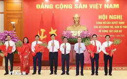 Công bố 5 quyết định của Bộ Chính trị, Ban Bí thư về công tác cán bộ