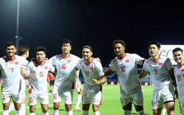 Mưa kỷ lục trong ngày tuyển Việt Nam đại thắng Timor Leste