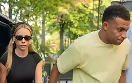 Mbappe công khai bạn gái nổi tiếng