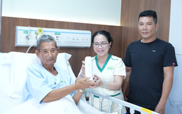 “Về nước, tôi sẽ giới thiệu bác sĩ Việt Nam cho người thân”