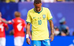 Neymar từ giã đội tuyển Brazil