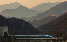 Không hổ danh là Trung Quốc: Tàu chạy với tốc độ "xé gió" 350km/h, công nghệ phanh cũng phải ở tầm cao