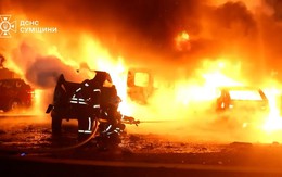 Quân Ukraine bỏ vũ khí, đồng loạt rút khỏi 3 điểm nóng - "Mục tiêu lớn" ở Kiev nổ tung, báo Trung Quốc chỉ ra nước cờ của ông Putin