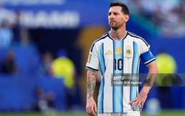 FIFA quyết định phũ phàng, Messi bị tước mất kỷ lục