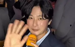 Không nhận ra Jang Dong Gun ở tuổi 54