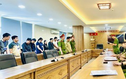 2 nhân viên ngân hàng bị khởi tố